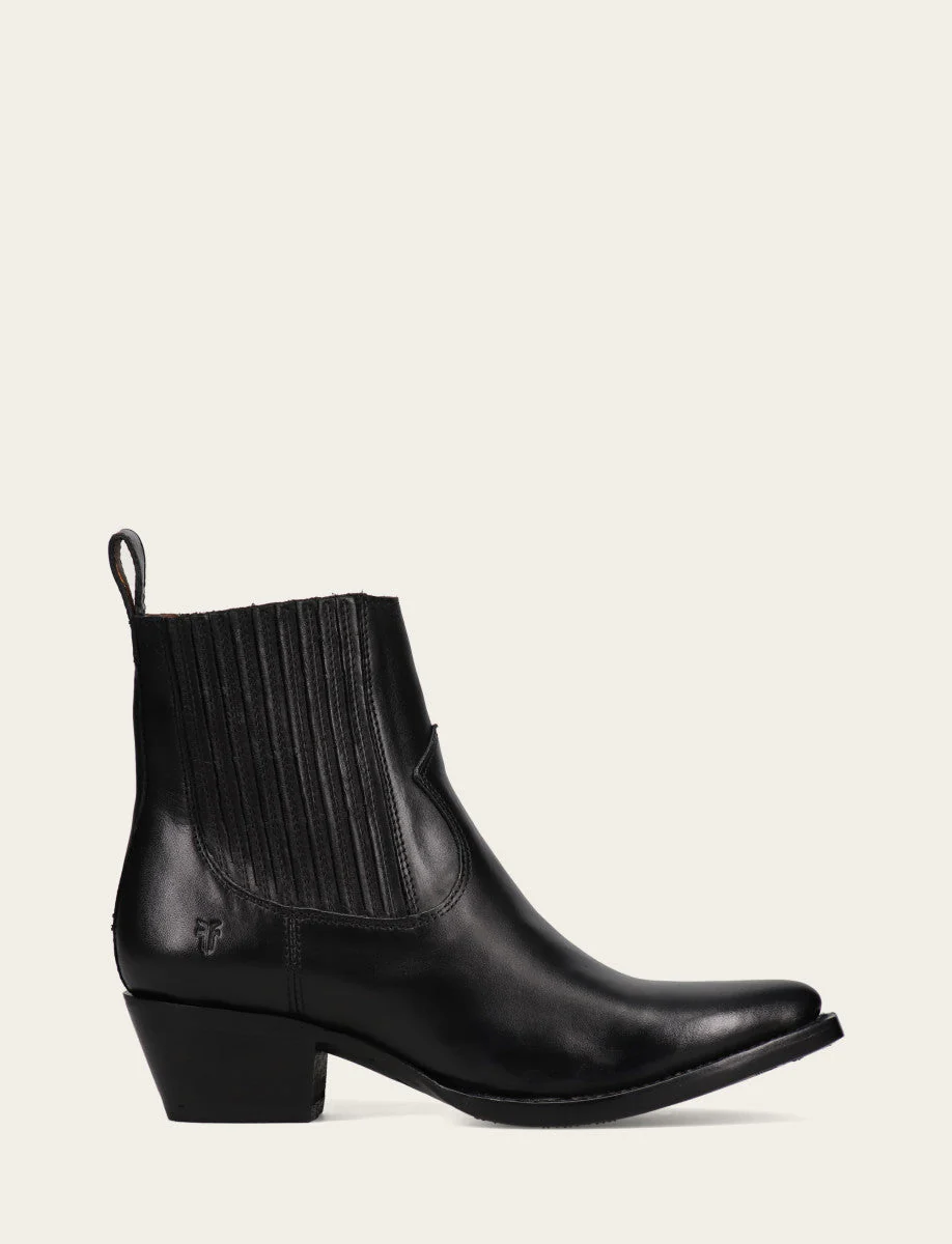 Sacha Chelsea - Frye Found - Image 17